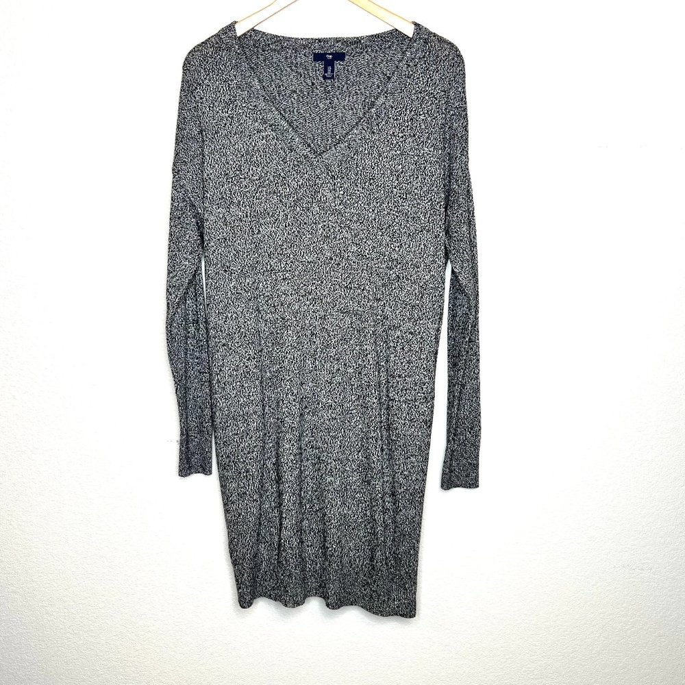 GAP V-Neck Long Sleeve Sweater Dress